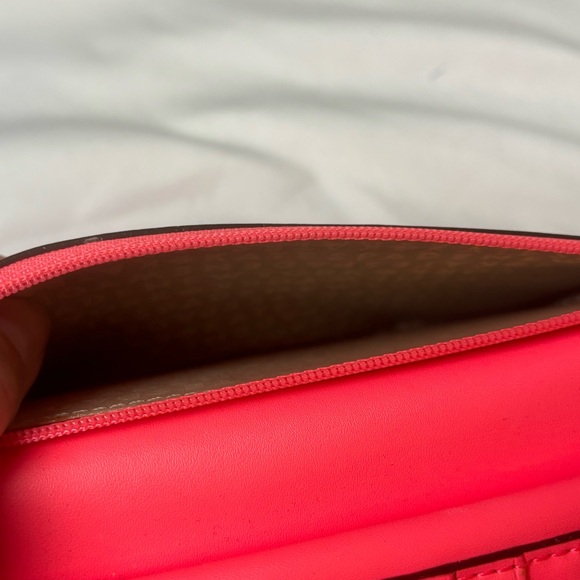 Kate Spade Winni Wakefield Lane Convertible Crossbody Surprise Coral WLRU2941 - Picture 6 of 9